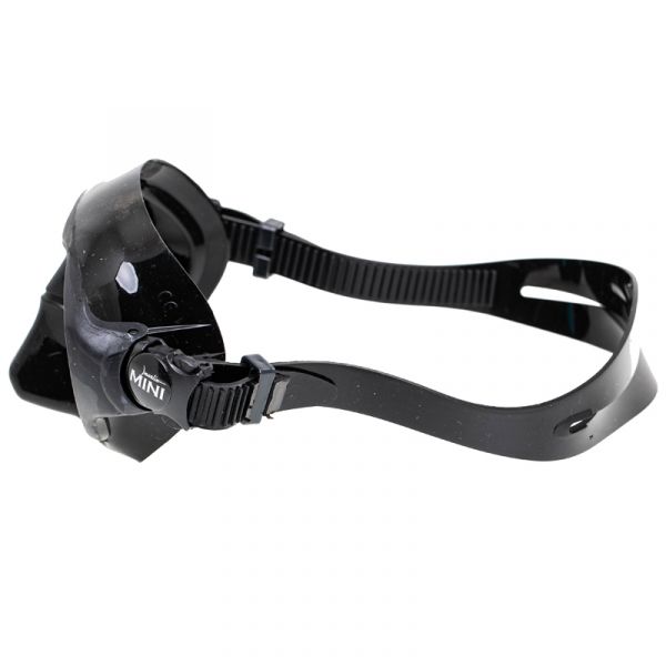   Marlin Mini Mask with nonreflecting glasses