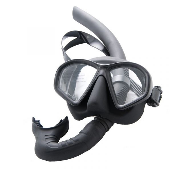 Marlin Matte Black Mask